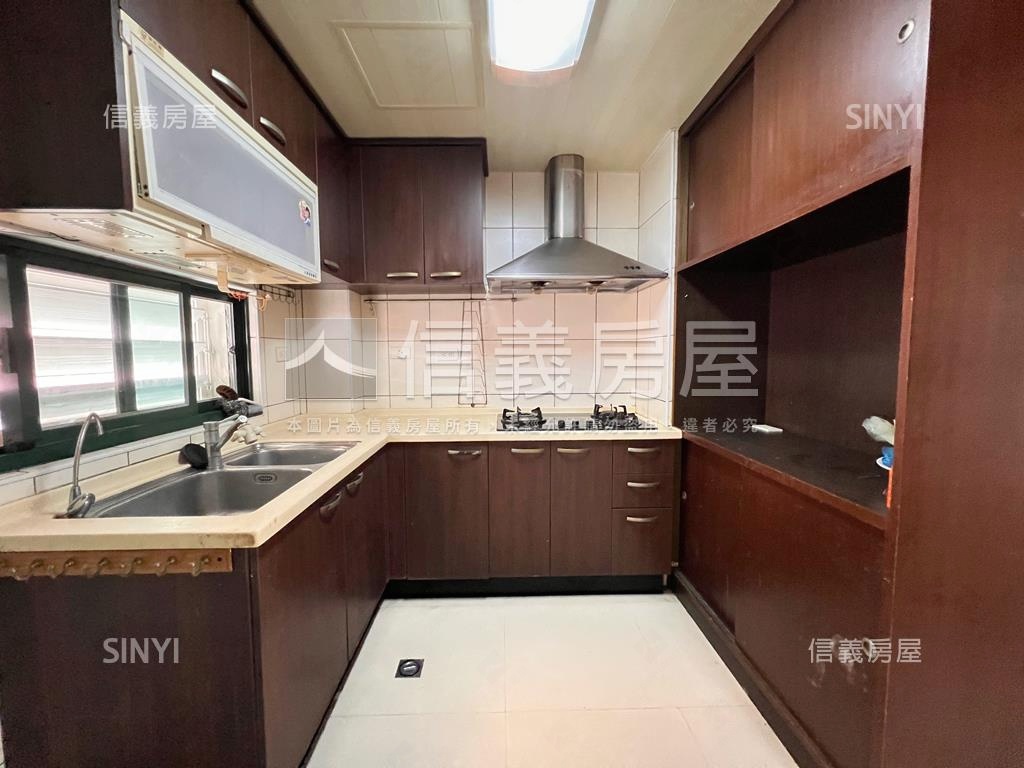 藝文近未來Ｇ１０花町美墅房屋室內格局與周邊環境