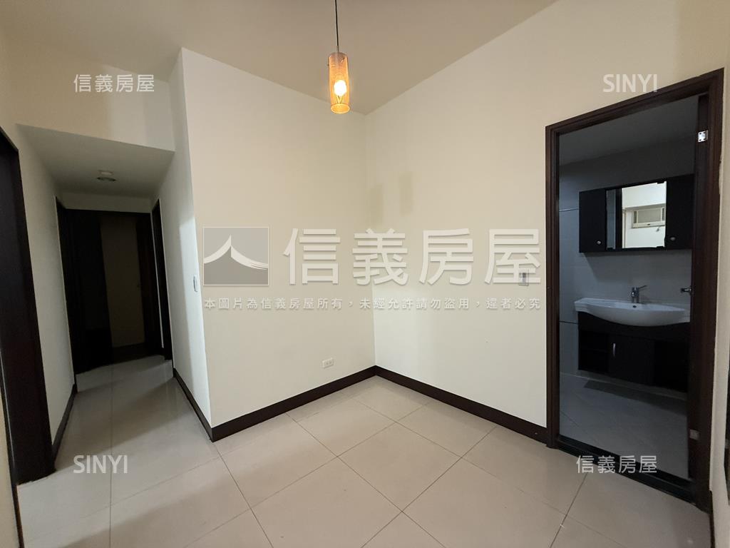 浪琴嶼質感美三房房屋室內格局與周邊環境