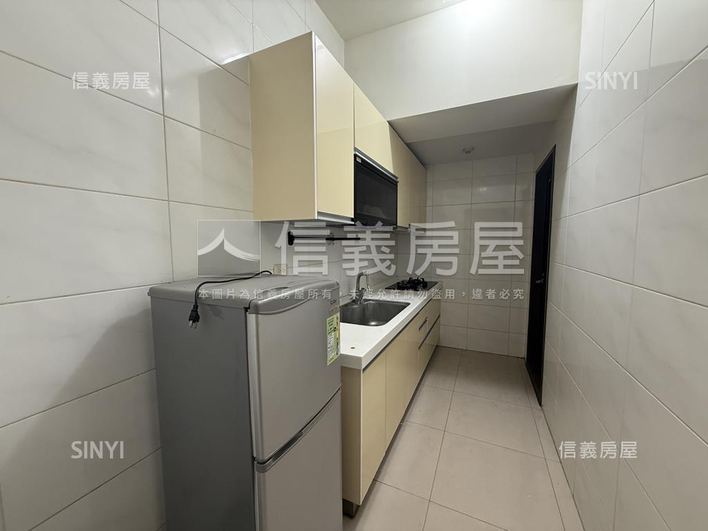 浪琴嶼質感美三房房屋室內格局與周邊環境