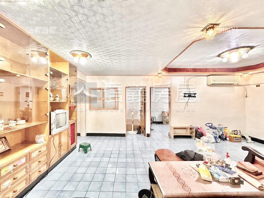 寓見陽光前後陽台美寓房屋室內格局與周邊環境