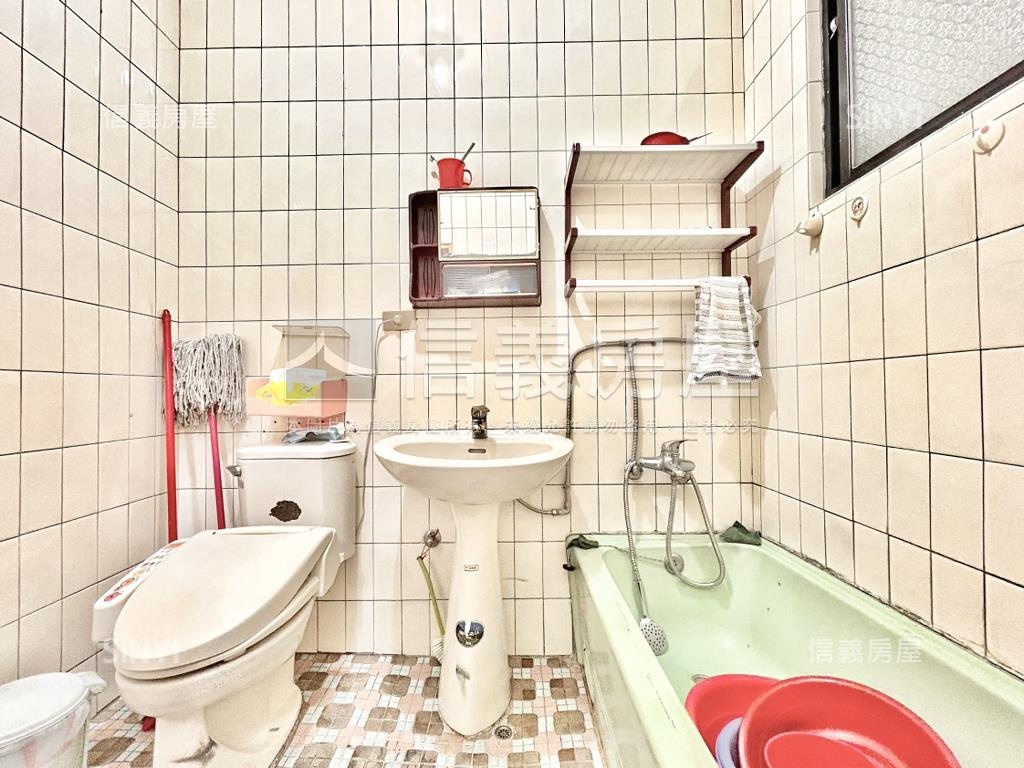 寓見陽光前後陽台美寓房屋室內格局與周邊環境