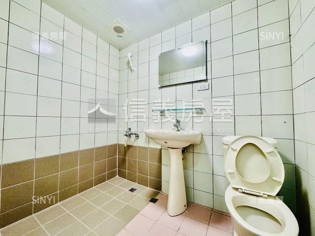 近探索公園美三房房屋室內格局與周邊環境