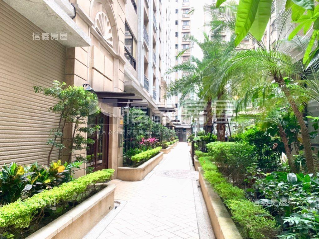 三重右岸捷運三重站金店面房屋室內格局與周邊環境