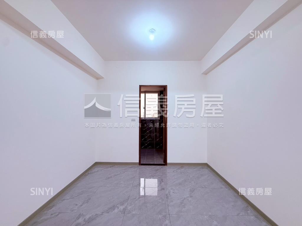 楊梅全新透天別墅荷蘭小鎮房屋室內格局與周邊環境