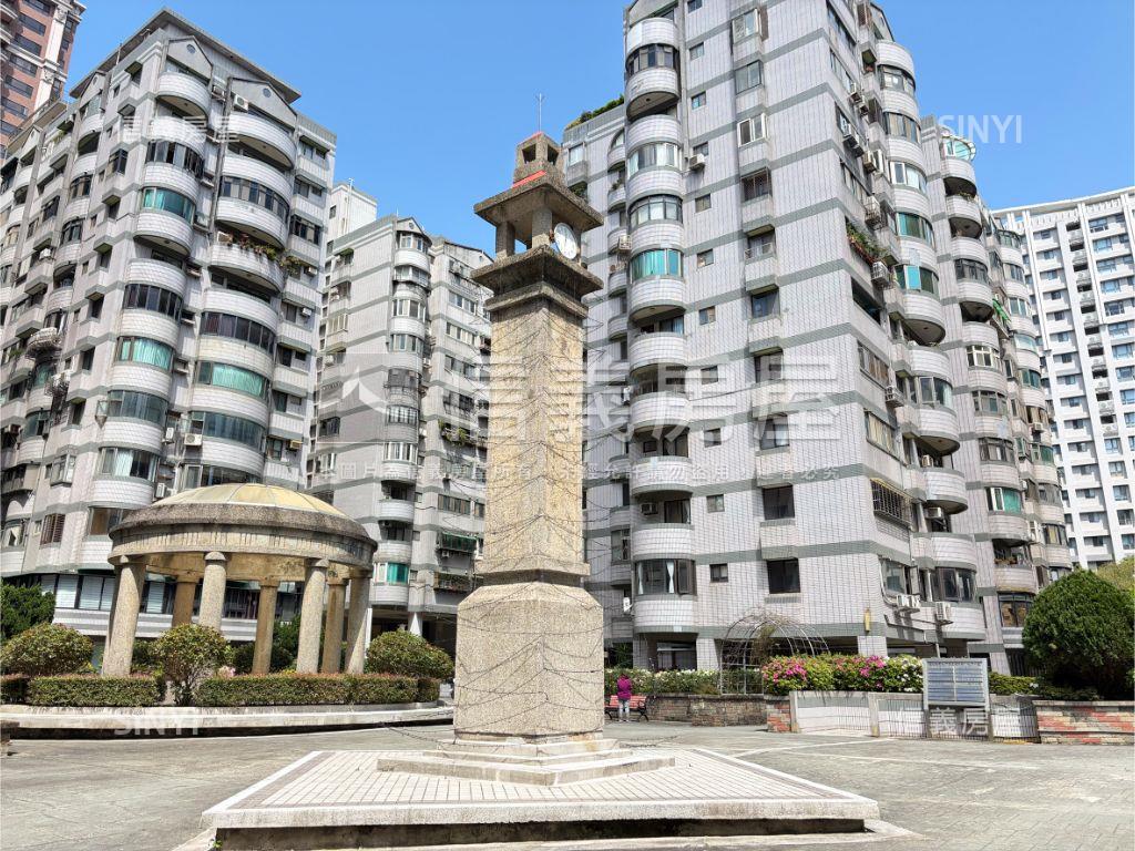 台北新都四房寬敞美宅房屋室內格局與周邊環境