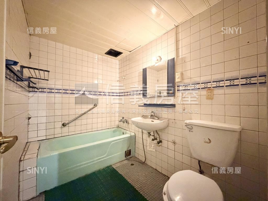 雙捷運、蛋黃區靜巷一樓房屋室內格局與周邊環境