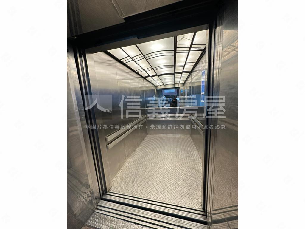 領袖天下大坪數高樓層廠辦房屋室內格局與周邊環境