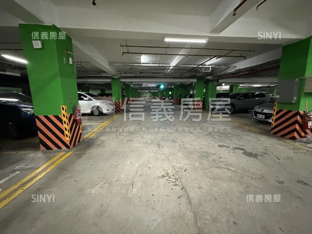 領袖天下大坪數高樓層廠辦房屋室內格局與周邊環境