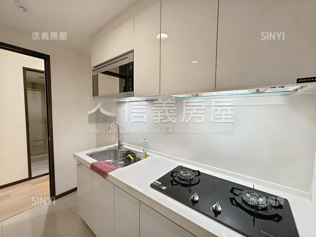 精美裝潢帝國花園三房車位房屋室內格局與周邊環境