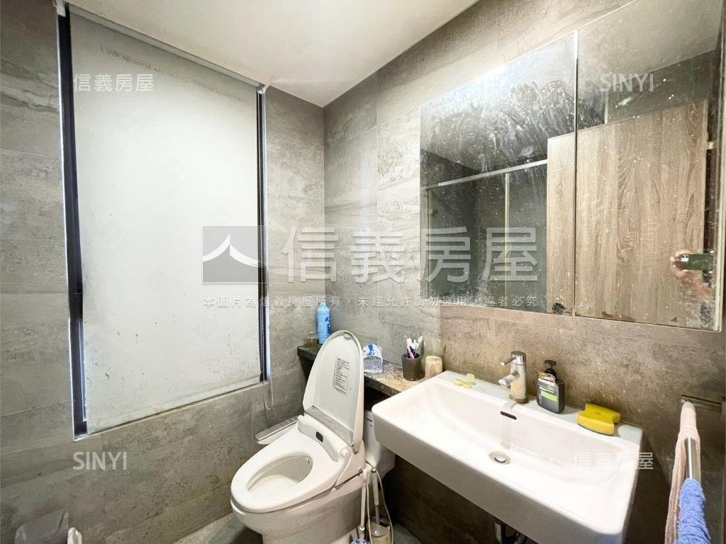 允將康泊邊間兩房附車位房屋室內格局與周邊環境