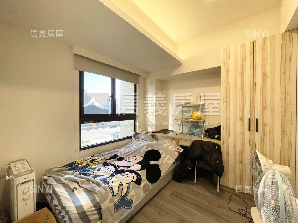 允將康泊邊間兩房附車位房屋室內格局與周邊環境