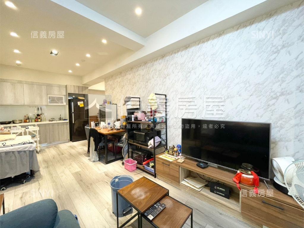 允將康泊邊間兩房附車位房屋室內格局與周邊環境