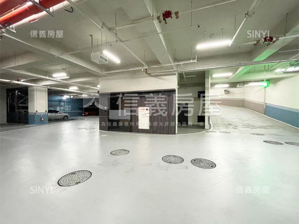 允將康泊邊間兩房附車位房屋室內格局與周邊環境