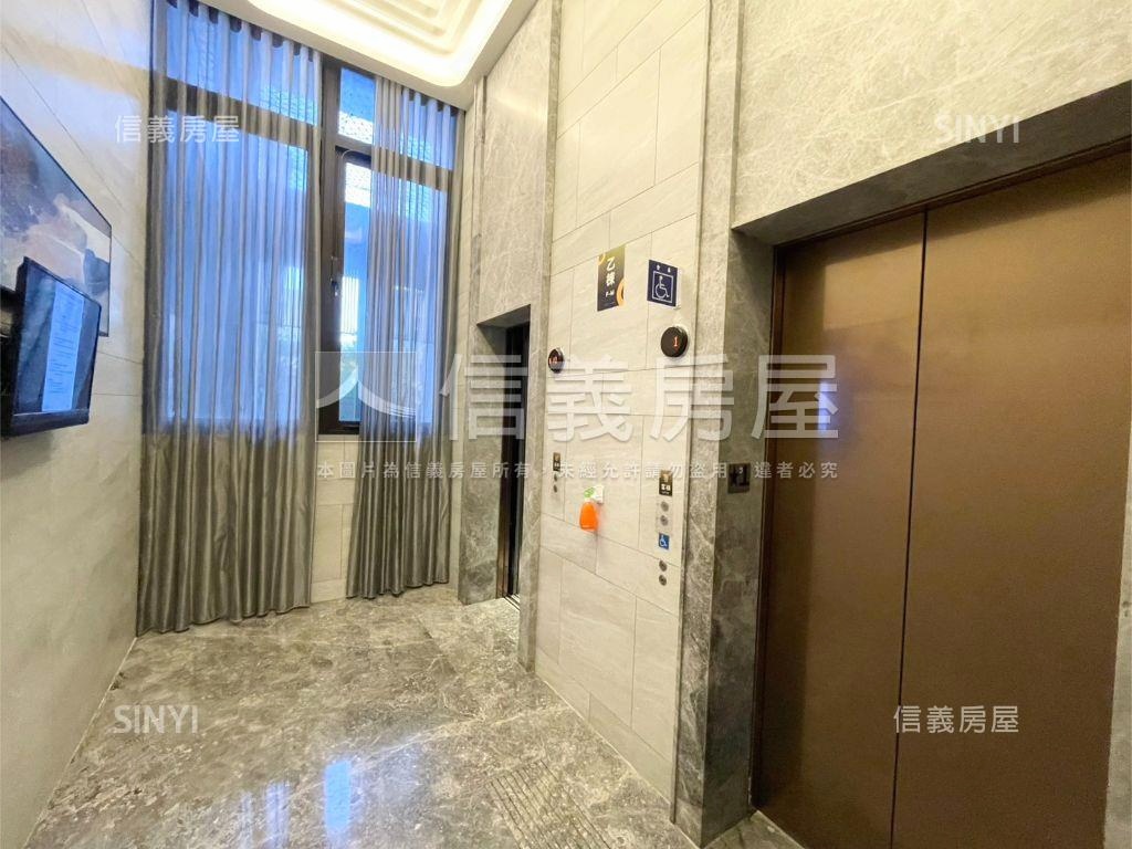 允將康泊邊間兩房附車位房屋室內格局與周邊環境