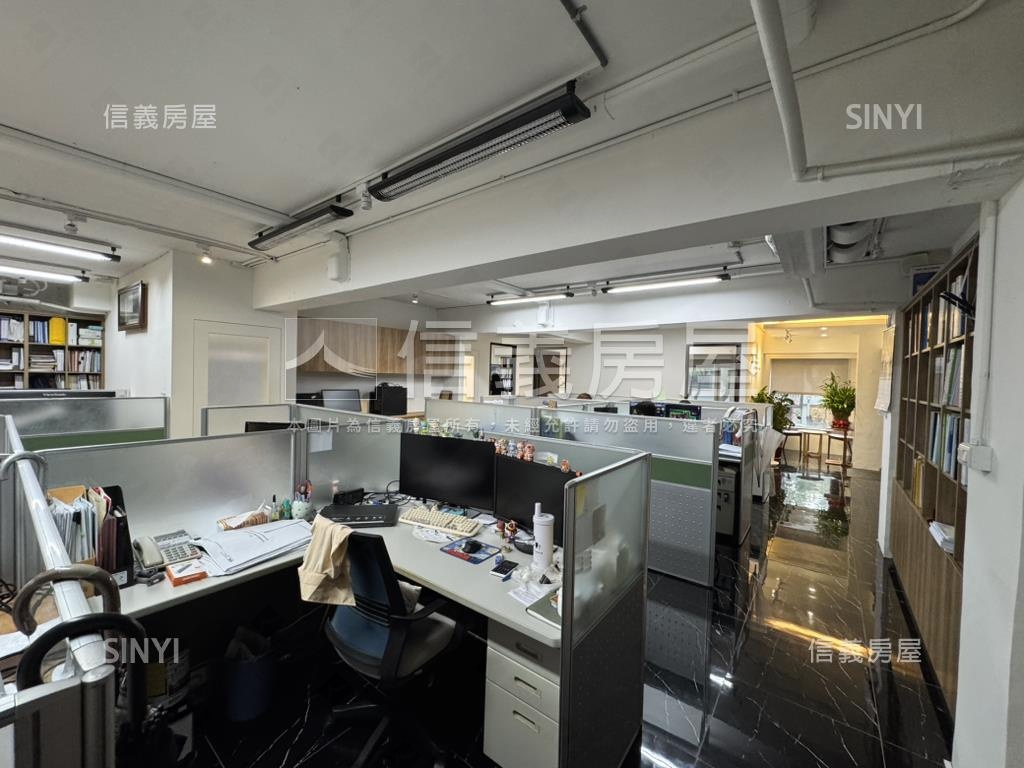 士林捷運住辦綠景珠寶盒房屋室內格局與周邊環境