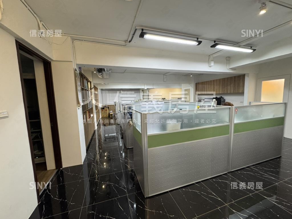 士林捷運住辦綠景珠寶盒房屋室內格局與周邊環境
