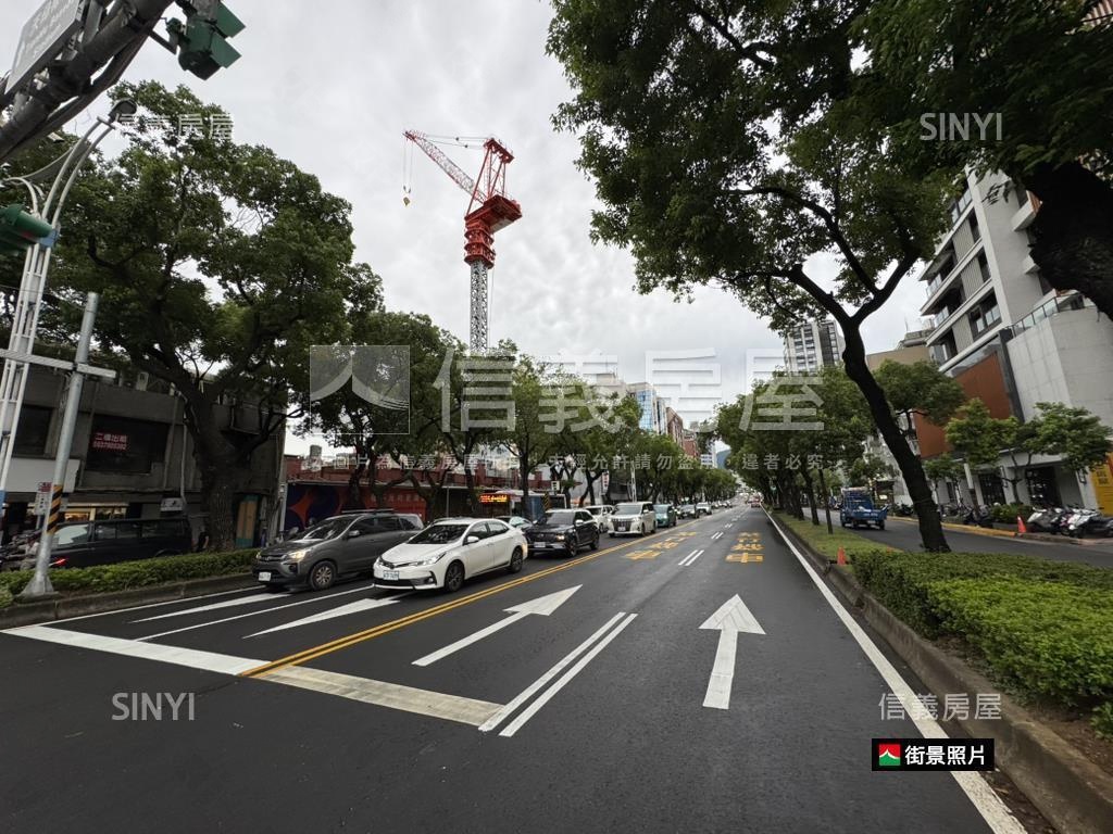 士林捷運住辦綠景珠寶盒房屋室內格局與周邊環境