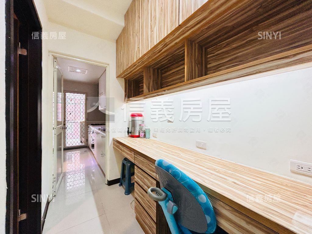 稀有兩衛小資美宅房屋室內格局與周邊環境