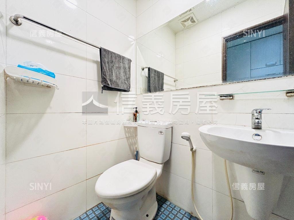 稀有兩衛小資美宅房屋室內格局與周邊環境