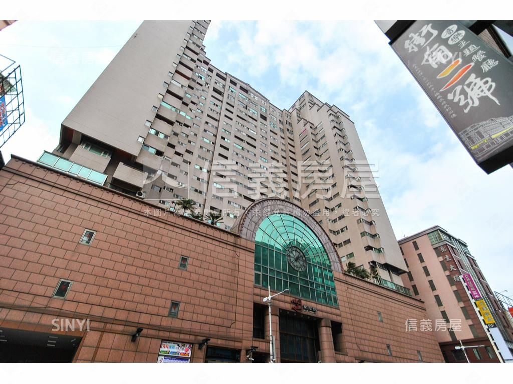 府中捷運★凱悅高樓陽台房屋室內格局與周邊環境