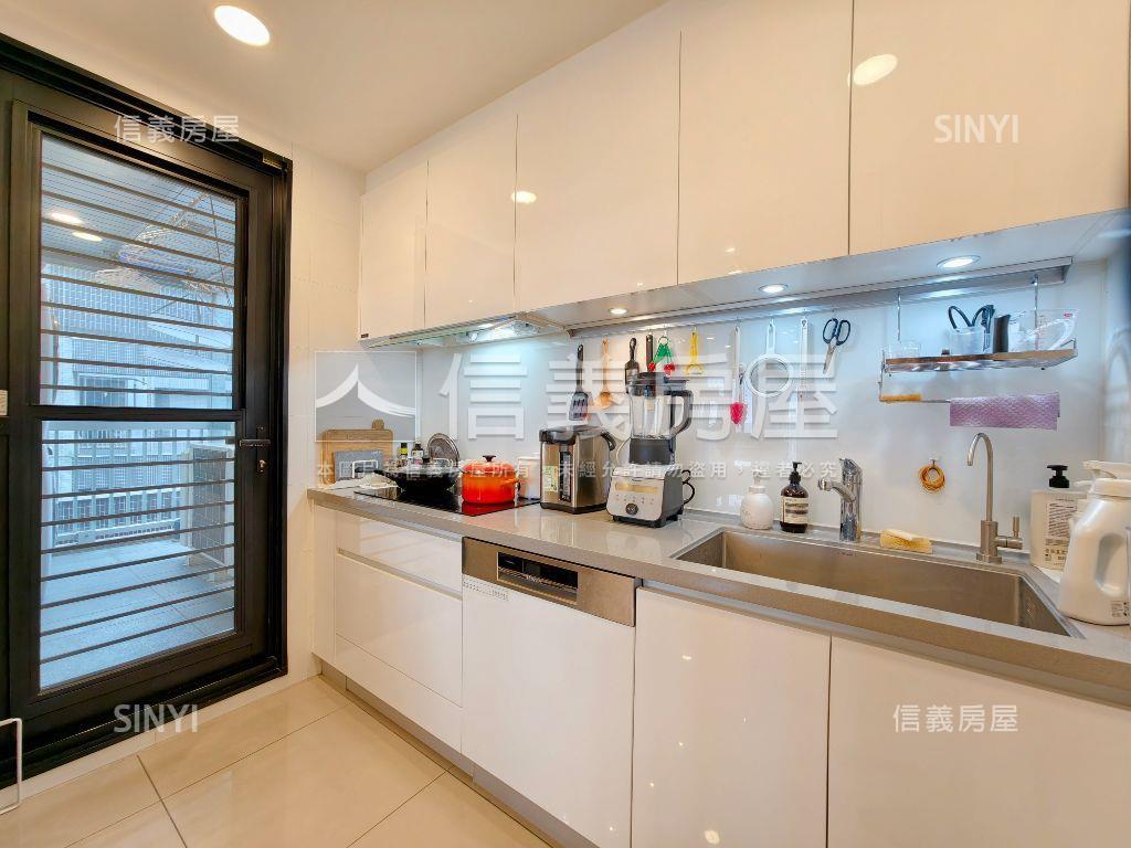 桃大誠。遠眺城市美景房屋室內格局與周邊環境