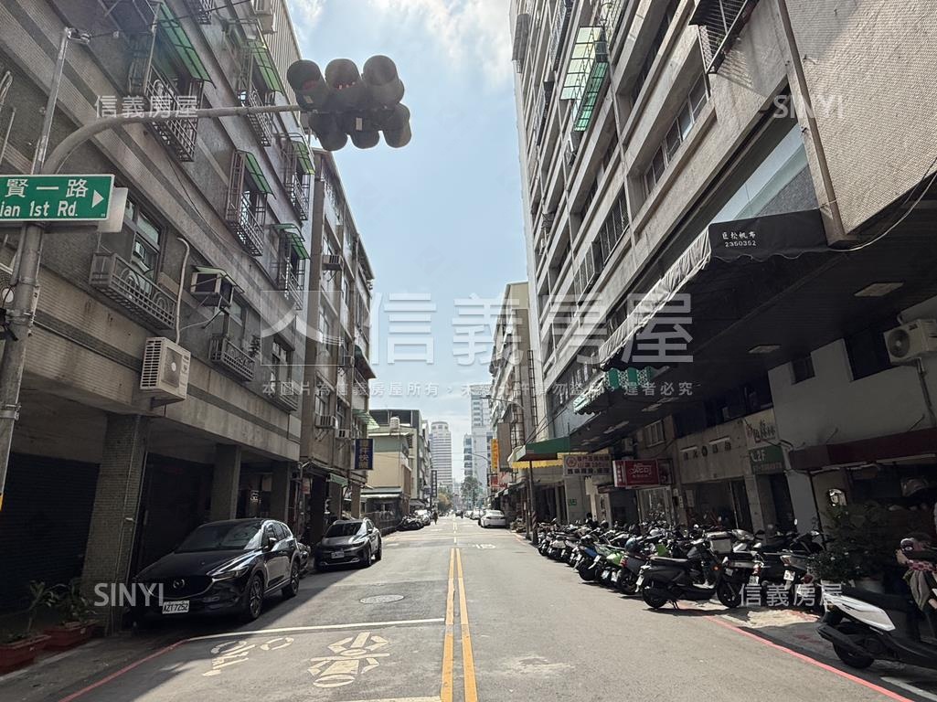 五福學區近捷運高樓美兩房房屋室內格局與周邊環境