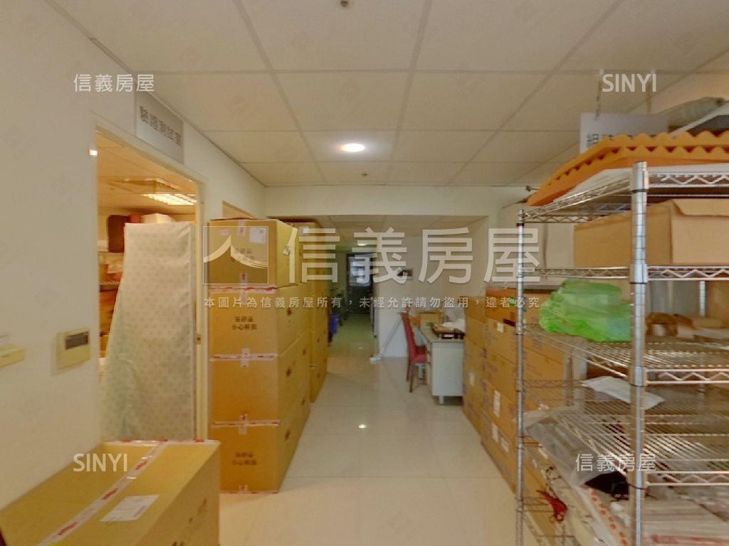 北大路燙金雙店面房屋室內格局與周邊環境