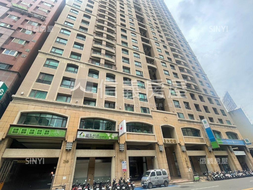 北大路燙金雙店面房屋室內格局與周邊環境