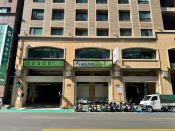 北大路燙金雙店面