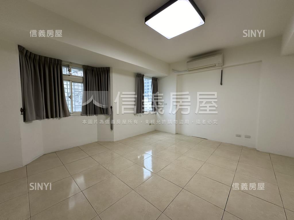 萬世美地東南向透店房屋室內格局與周邊環境