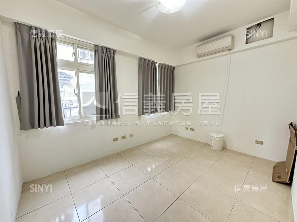 萬世美地東南向透店房屋室內格局與周邊環境