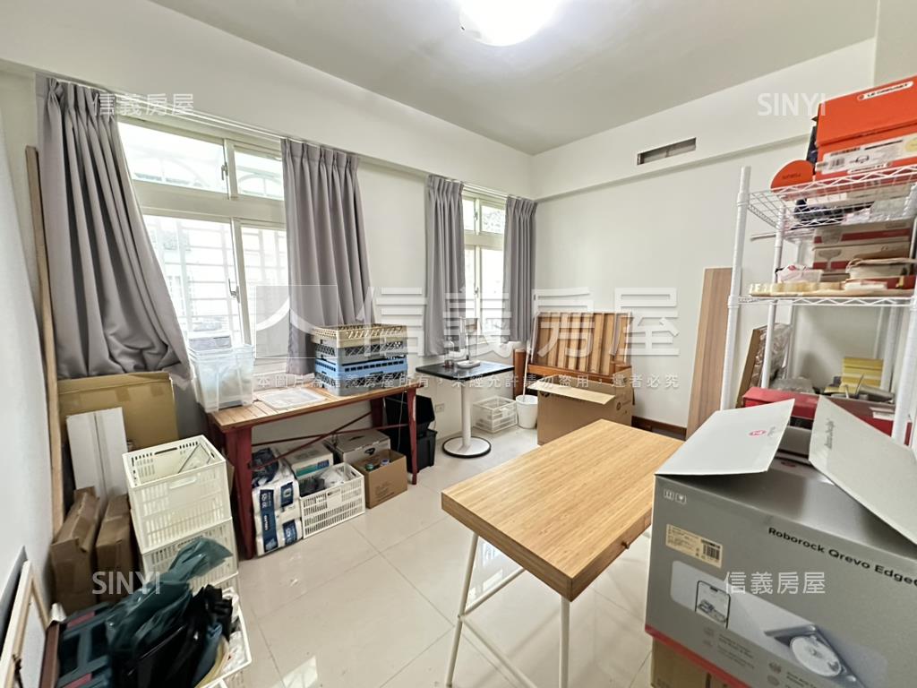 萬世美地東南向透店房屋室內格局與周邊環境