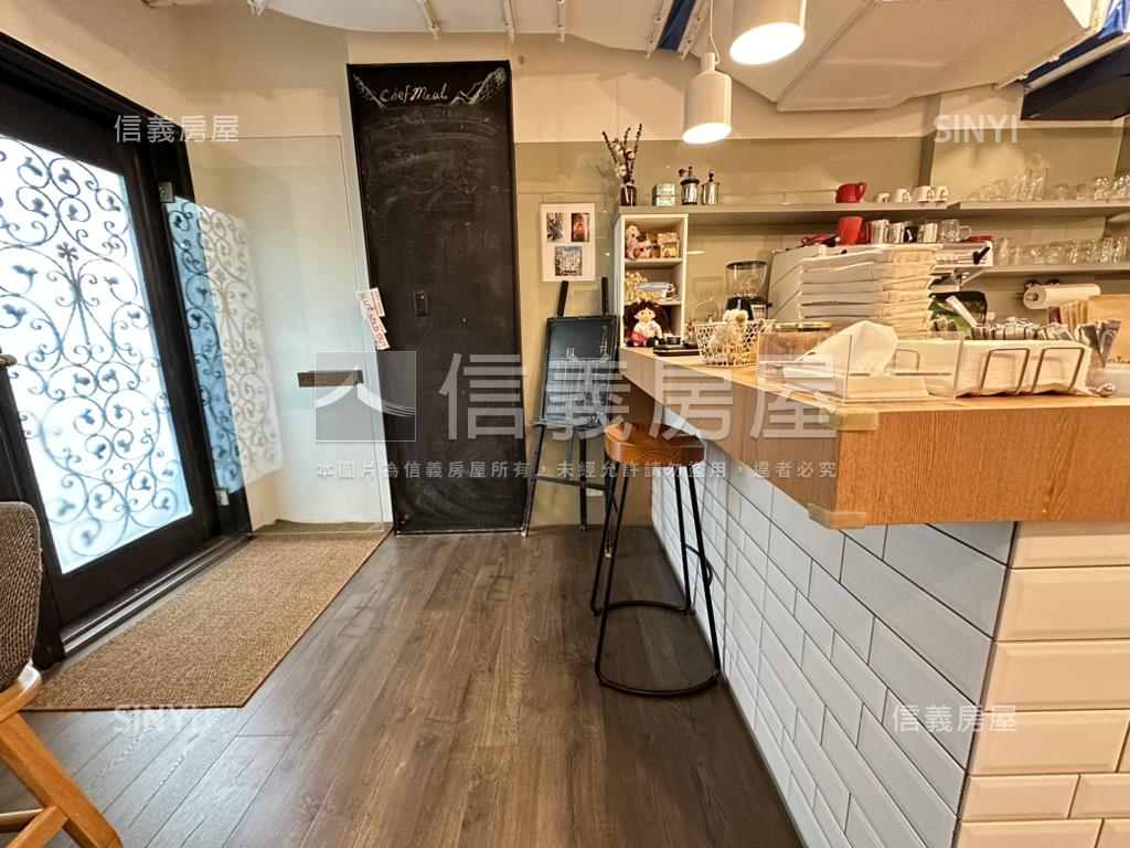 萬世美地東南向透店房屋室內格局與周邊環境