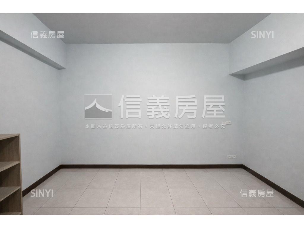 美麗歐洲２房電動樁車位房屋室內格局與周邊環境