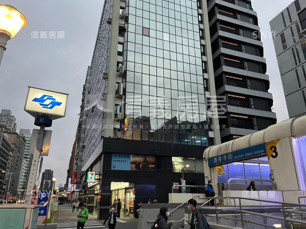 可看屋善導寺錦陽忠孝辦公房屋室內格局與周邊環境