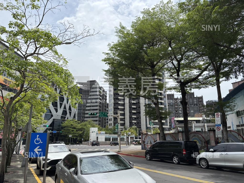 大直御花園平面車位房屋室內格局與周邊環境