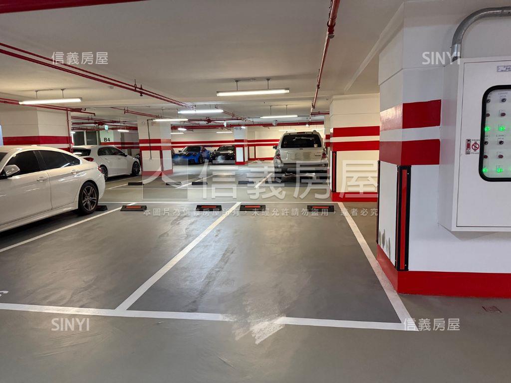 榮耀之星兩房房屋室內格局與周邊環境