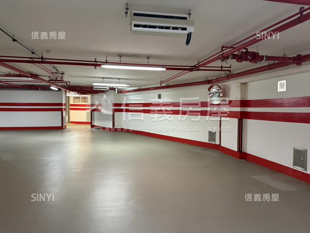 榮耀之星兩房房屋室內格局與周邊環境