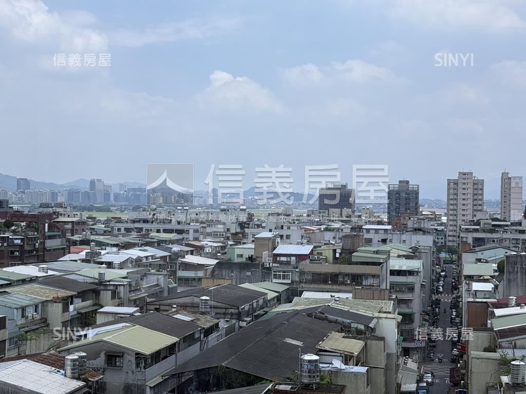 榮耀之星兩房房屋室內格局與周邊環境