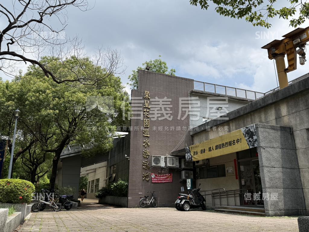 榮耀之星兩房房屋室內格局與周邊環境