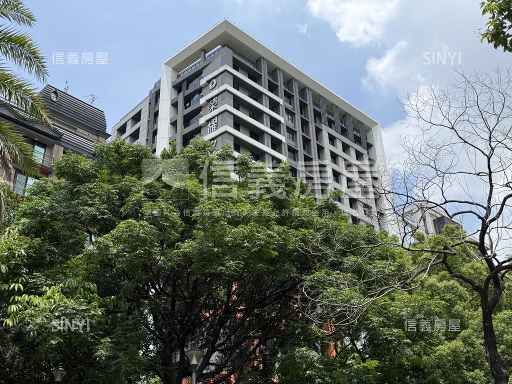 榮耀之星兩房房屋室內格局與周邊環境
