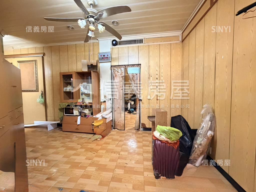 龍安中華路三角窗店面房屋室內格局與周邊環境