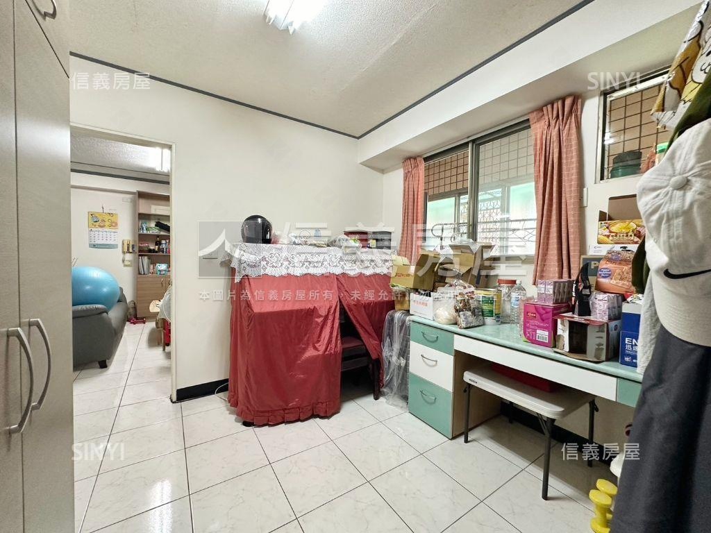 仁德高樓採光三房車位房屋室內格局與周邊環境