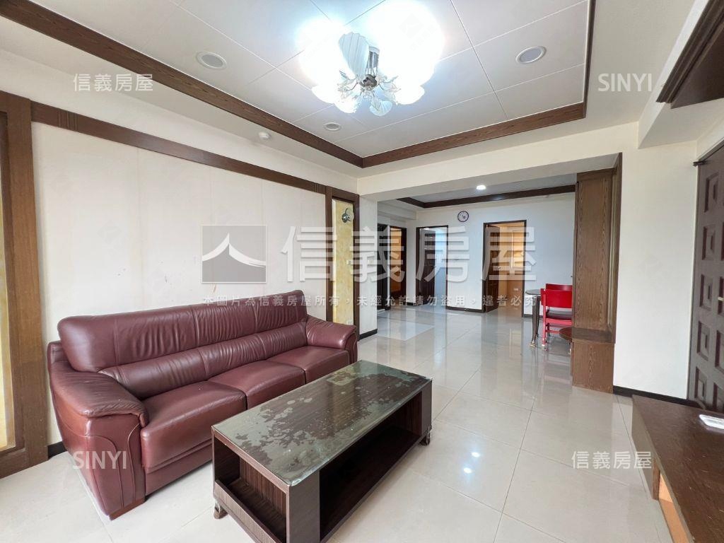 【歐洲村】景觀三房車位房屋室內格局與周邊環境