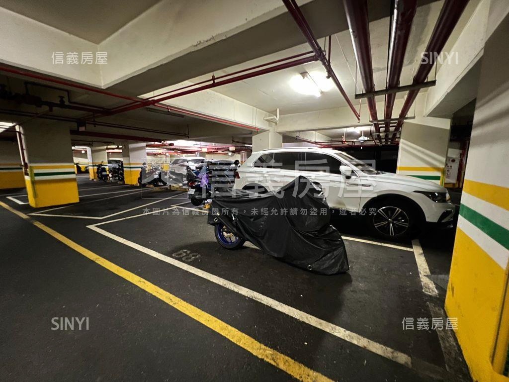 【歐洲村】景觀三房車位房屋室內格局與周邊環境
