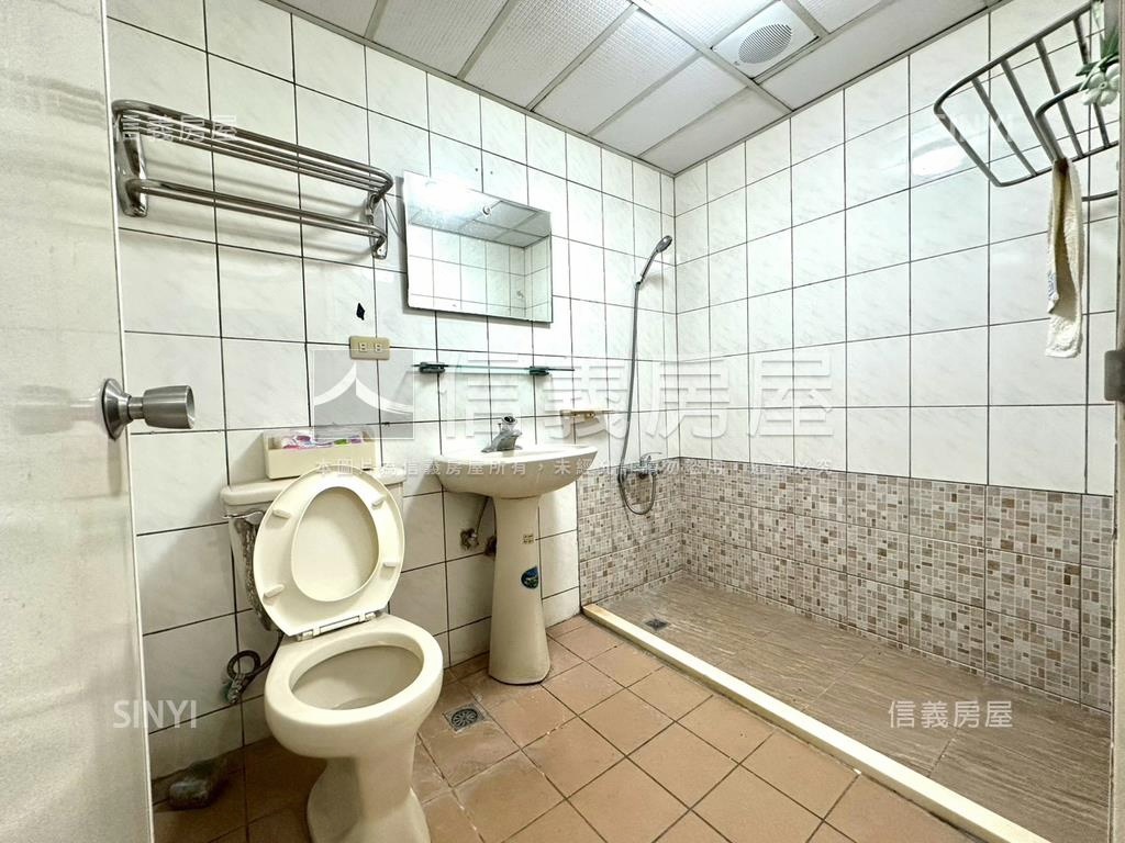 近竹東市區永滿大鎮美三房房屋室內格局與周邊環境