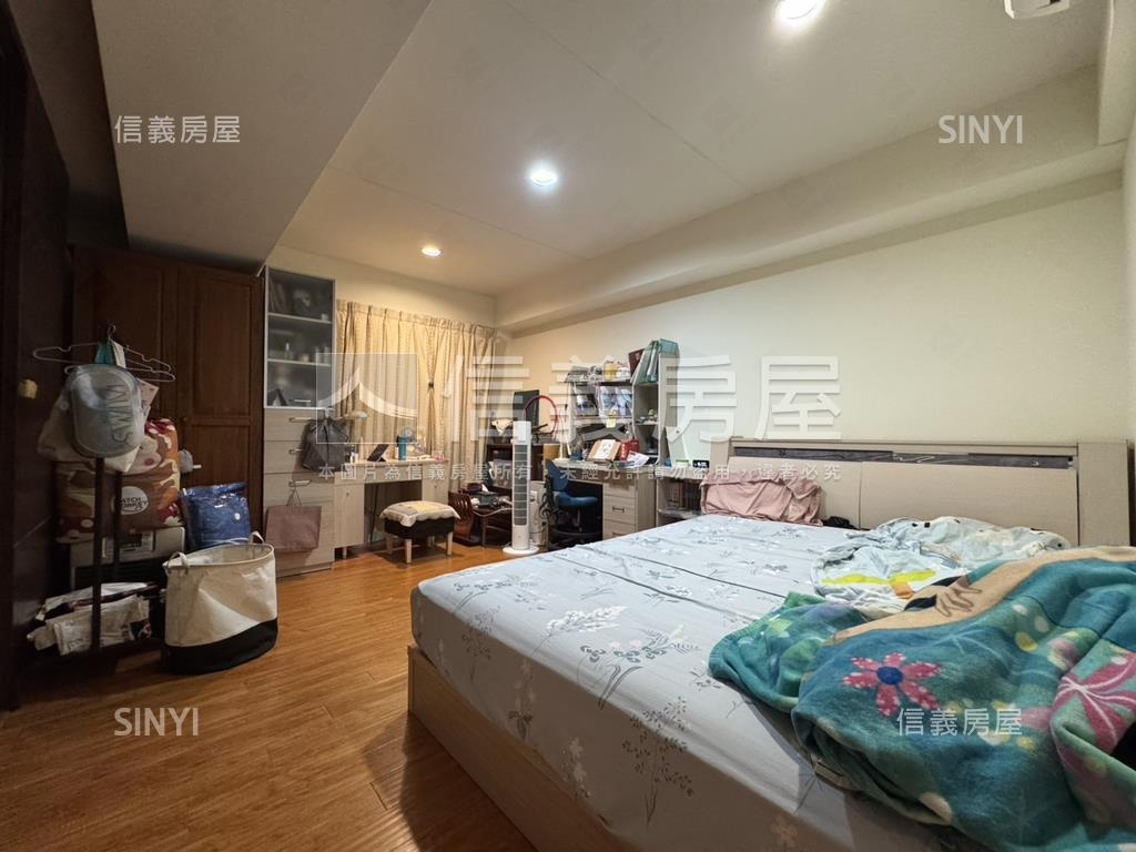 十方雲集外棟採光戶房屋室內格局與周邊環境