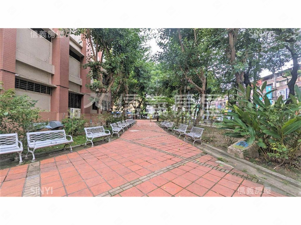 忠孝商圈稀有２樓房屋室內格局與周邊環境