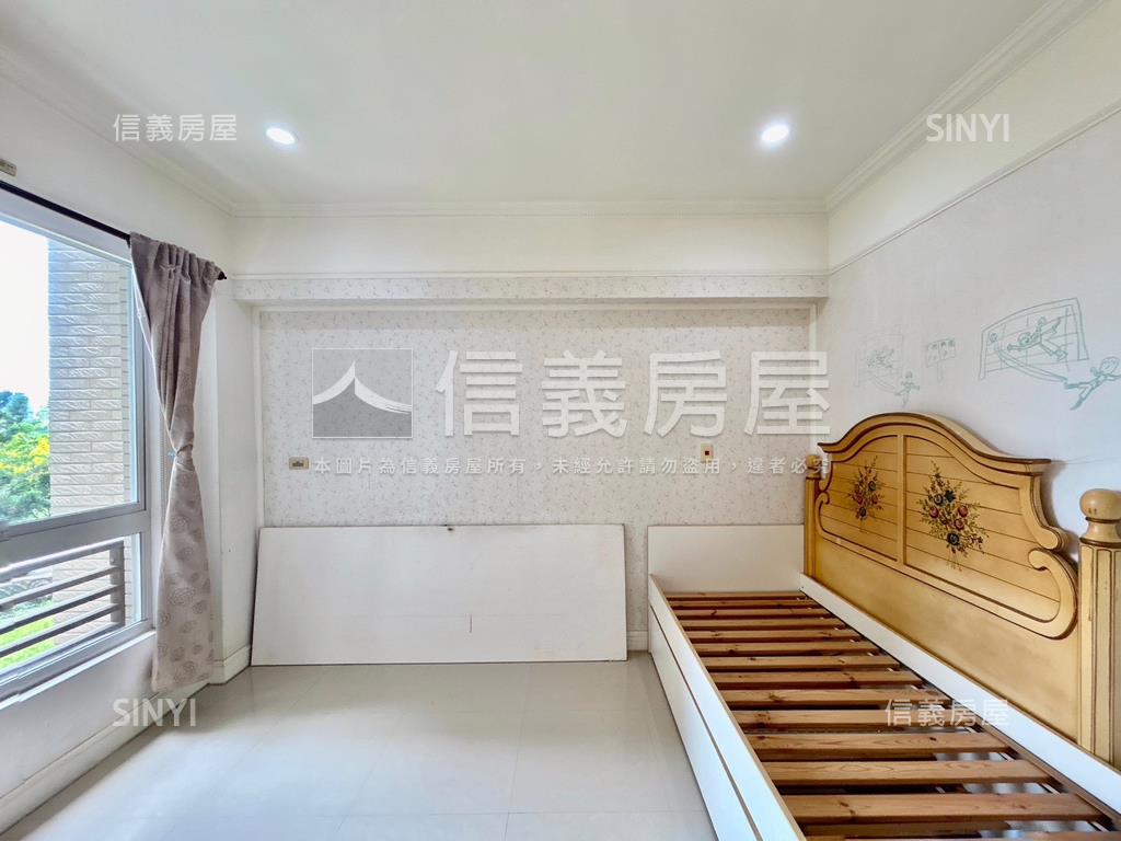 大自然．美景三房雙車位房屋室內格局與周邊環境