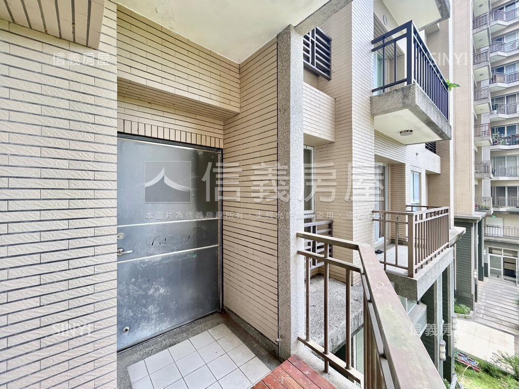 大自然．美景三房雙車位房屋室內格局與周邊環境
